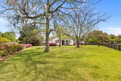 5252 Braddock Avenue, North Charleston, SC 29405 - Photo 1