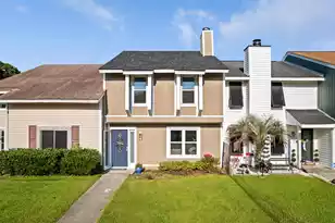 11 Hunters Ct, Goose Creek, SC 29445 - Photo 2