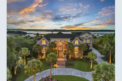 4145 Colonel Vanderhorst Circle, Mount Pleasant, SC 29466 - Photo 1