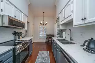 205 Woodlake Dr, Summerville, SC 29485 - Photo 4