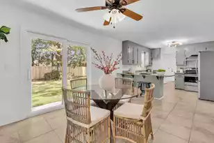 2204 Dallerton Circle N, Charleston, SC 29414 - Photo 4