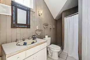 911 Arctic Ave E, Folly Beach, SC 29439 - Photo 22