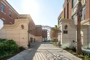350 Broad St, Charleston, SC 29401 - Photo 2