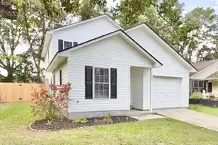 1223 Jeanna St, Summerville, SC 29486 - Photo 4
