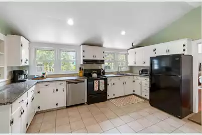 1116 Bexley Street, North Charleston, SC 29405 - Photo 8