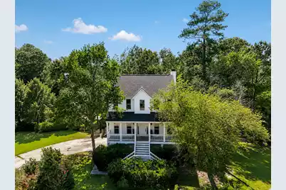 2827 Tradewind Drive, Mount Pleasant, SC 29466 - Photo 2