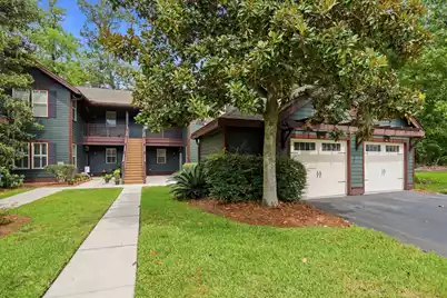 5561 Colonial Chatsworth Circle, North Charleston, SC 29418 - Photo 1