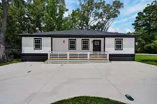 6032 Rembert Dr, Hanahan, SC 29410 - Photo 1