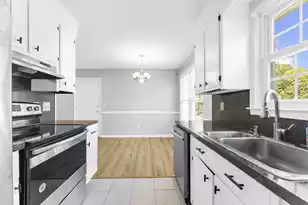 117 Sonia Dr, Ladson, SC 29456 - Photo 10