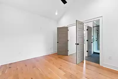 38 Enston Avenue N, Charleston, SC 29403 - Photo 22