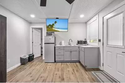 1352 Honeysuckle Lane, Charleston, SC 29412 - Photo 22
