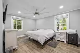 1352 Honeysuckle Ln, Charleston, SC 29412 - Photo 12