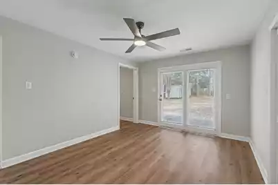 7620 Winchester Street, North Charleston, SC 29420 - Photo 12