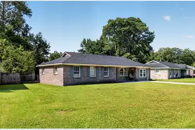 105 Beatrice Lane, Summerville, SC 29485 - Photo 2