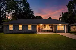 105 Beatrice Ln, Summerville, SC 29485 - Photo 1