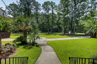 4123 Colonel Vanderhorst Circle, Mount Pleasant, SC 29466 - Photo 8