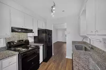 7725 Suzanne Drive, North Charleston, SC 29418 - Photo 4