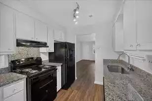 7725 Suzanne Dr, North Charleston, SC 29418 - Photo 4