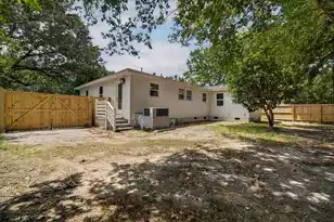 1353 Memory Ln, Charleston, SC 29407 - Photo 30