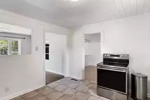 860 Santee St, Charleston, SC 29412 - Photo 8