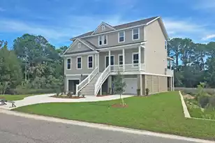 4147 Victory Pointe Dr, Mount Pleasant, SC 29466 - Photo 1