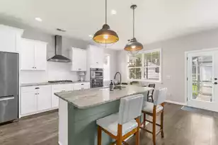 76 Crossandra Ave, Summerville, SC 29483 - Photo 6