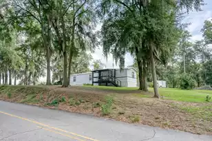 2133 Princess Pond Rd, Summerton, SC 29148 - Photo 10