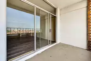 14 Lockwood Dr #10I, Charleston, SC 29401 - Photo 20
