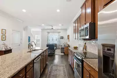 656 Coleman Boulevard #304, Mount Pleasant, SC 29464 - Photo 14