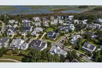 201 Black Powder, Charleston, SC 29492 - Photo 24
