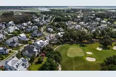 201 Black Powder, Charleston, SC 29492 - Photo 2