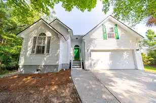359 Kingston Ln, Mount Pleasant, SC 29464 - Photo 1