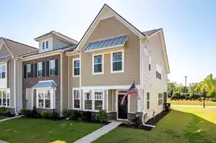 135 Pine Gate Dr, Summerville, SC 29483 - Photo 1
