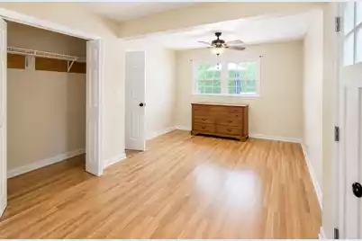 211 Partridge Circle, Summerville, SC 29485 - Photo 6