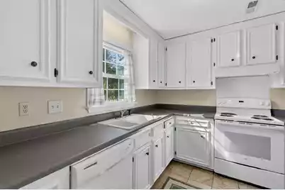 719 Williamson Drive, Mount Pleasant, SC 29464 - Photo 8