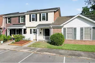 719 Williamson Drive #D, Mount Pleasant, SC 29464 - Photo 2