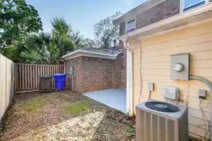 719 Williamson Dr, Mount Pleasant, SC 29464 - Photo 24