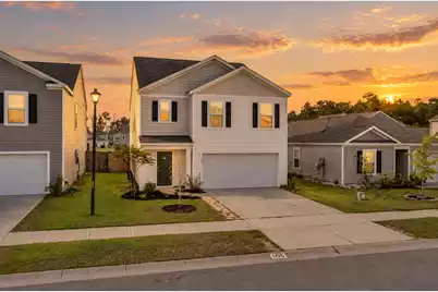 105 Clear Tide Drive, Summerville, SC 29486 - Photo 2