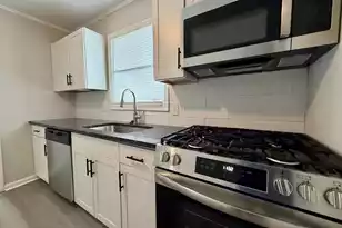 2036 Delaware Ave, North Charleston, SC 29405 - Photo 4
