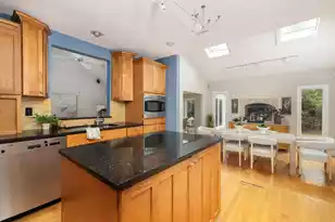 1144 Parkway Dr, Mount Pleasant, SC 29464 - Photo 16