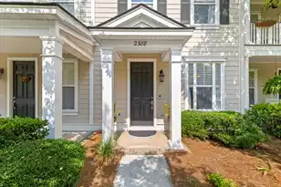 2388 Kings Gate Ln, Mount Pleasant, SC 29466 - Photo 10