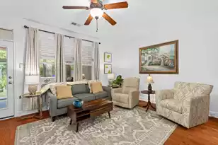 2388 Kings Gate Ln, Mount Pleasant, SC 29466 - Photo 2