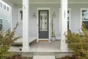 121 Dixie Iris Wy, Summerville, SC 29485 - Photo 2