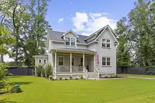635 Flint St, Charleston, SC 29412 - Photo 2