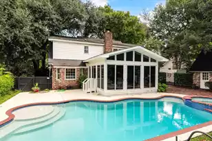 975 Harbortowne Rd, Charleston, SC 29412 - Photo 4