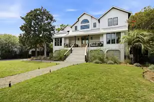 2918 Middle St, Sullivans Island, SC 29482 - Photo 2
