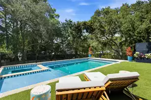 2918 Middle St, Sullivans Island, SC 29482 - Photo 4