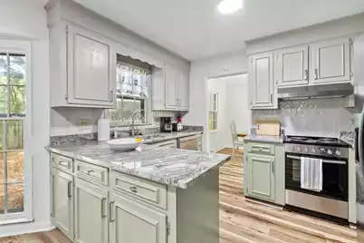 8113 Waltham Road, North Charleston, SC 29406 - Photo 2