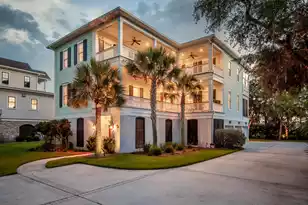 1853 Headquarters Plantation Dr, Johns Island, SC 29455 - Photo 8