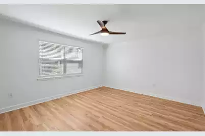415 Parkdale Drive #8E, Charleston, SC 29414 - Photo 12